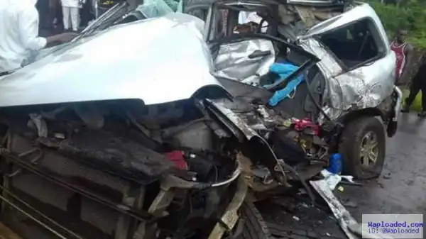 Pregnant Woman, Others Die In Fatal Accident Along Abia Highway (Photos)